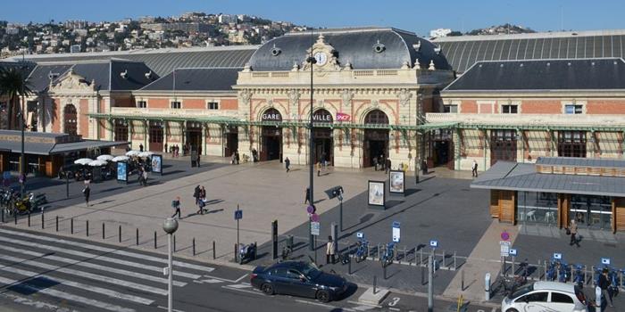 Nice - Distribution automatique hors restauration